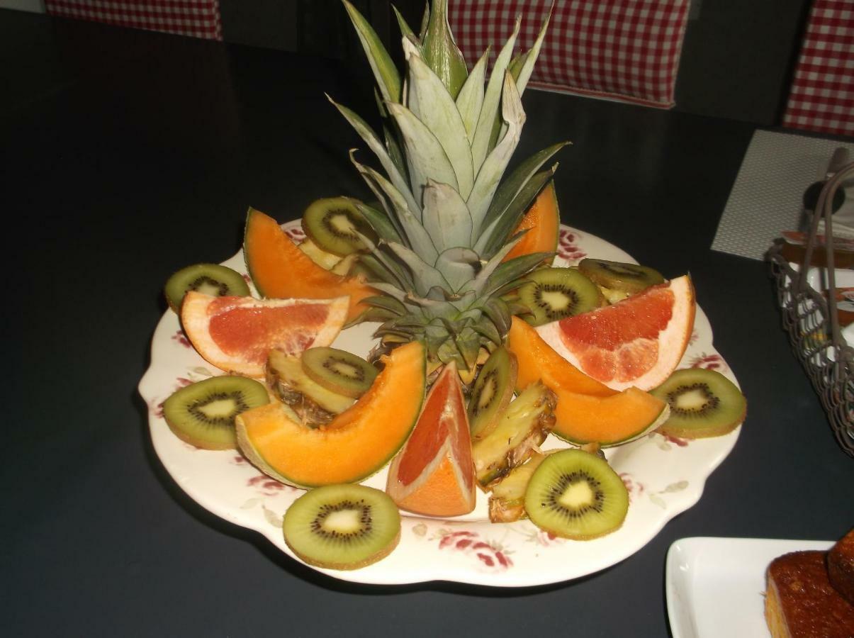 Servon  Chez Martine B&B 외부 사진